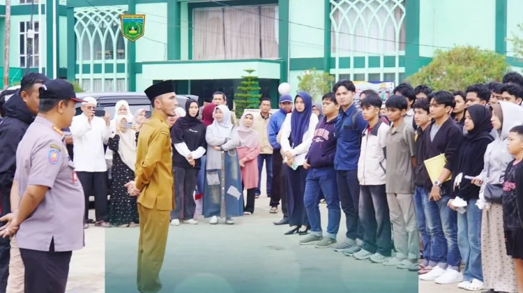 Wawako Padang Panjang Sambut Kedatangan Rombongan "Mama Papa Mudik Gratis"