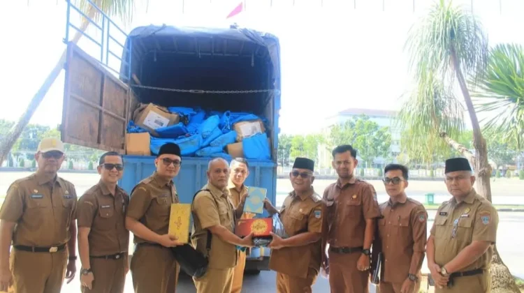 Presiden RI "Prabowo" Salurkan Bantuan Ibadah untuk Kabupaten Pasbar