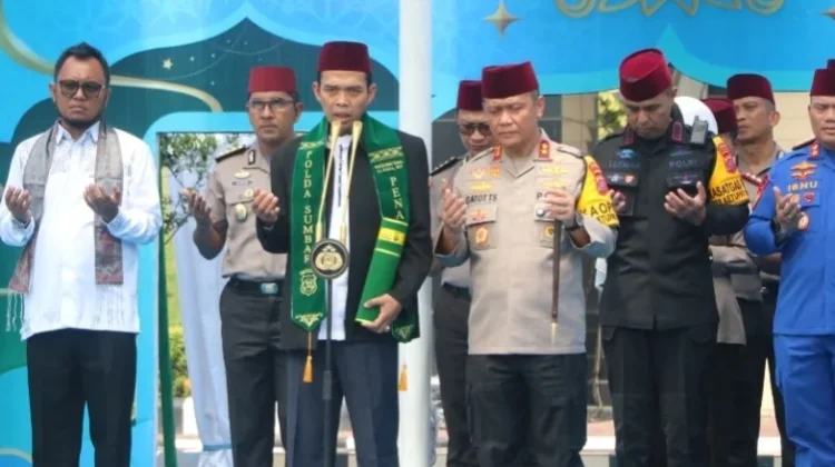 UAS Ingatkan Polisi Sumbar Perkuat Iman dan Pengabdian