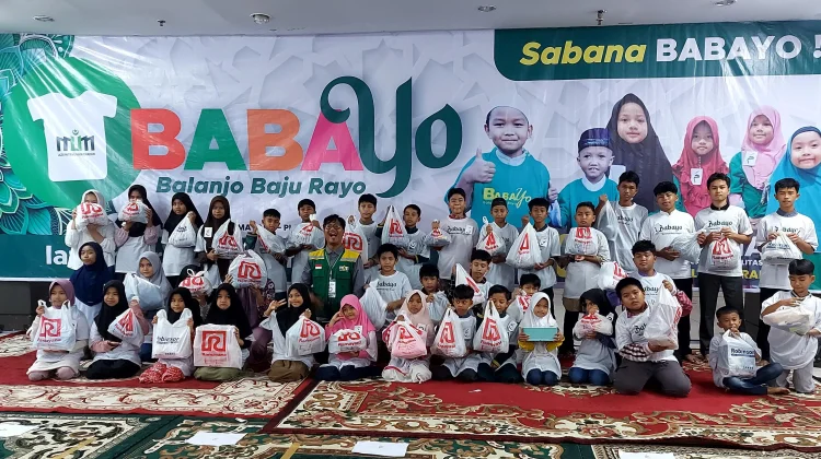 Lazis Mum Padang Gelar Program Babayo Hadirkan Kebahagiaan Sambut Lebaran