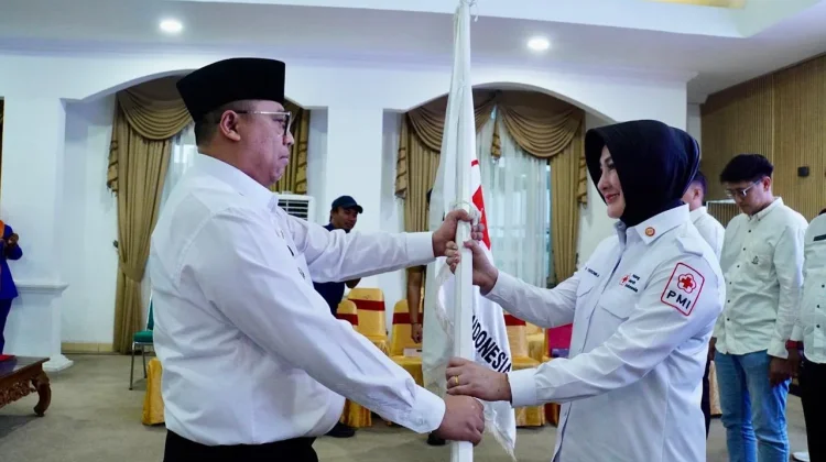 Resmi Dilantik, Maria Targetkan PMI Padang Panjang Perkuat Layanan dan Stok Darah