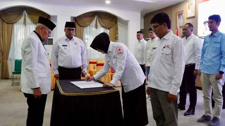 Pengurus PMI Padang Panjang Dilantik, Komitmen Jalankan Misi Kemanusiaan