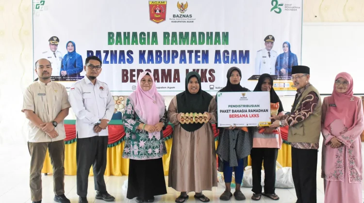 Baznas Agam dan LKKS salurkan Paket Bahagia Ramadan