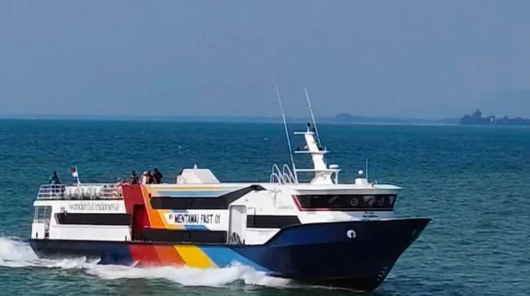 Momen Libur Lebaran, Penyebrangan Kapal Padang–Mentawai Disesuaikan