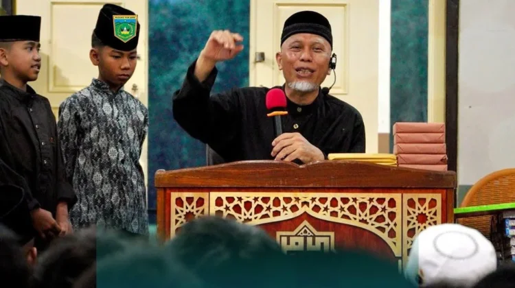Safari Ramadan di Padang Panjang, Gubernur Sumbar Tekankan Makna Ketakwaan