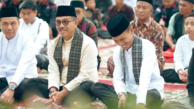 Pelaksanaan Salat Id 1447 H Pemerintah Solsel Pusatkan di halaman Kantor
