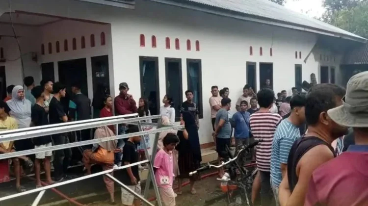Rumah Pegawai Honorer di Pessel Hangus Terbakar jelang Lebaran