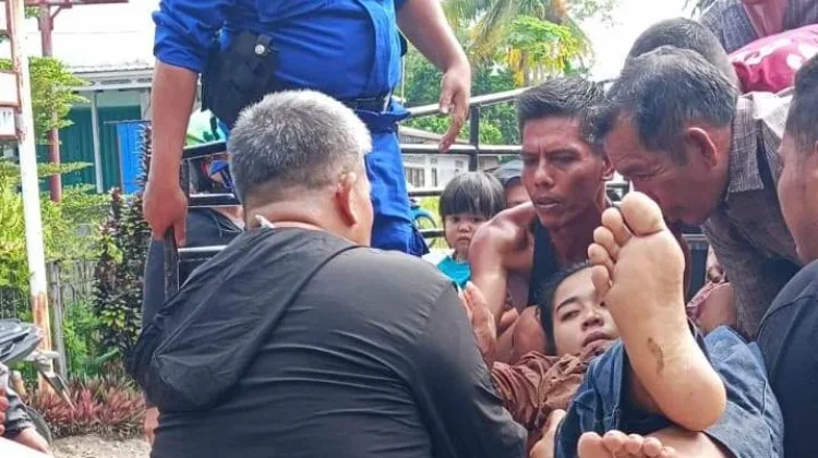 Kapal Wisata Karam di Sungai Pisang Padang, Penumpang Selamat