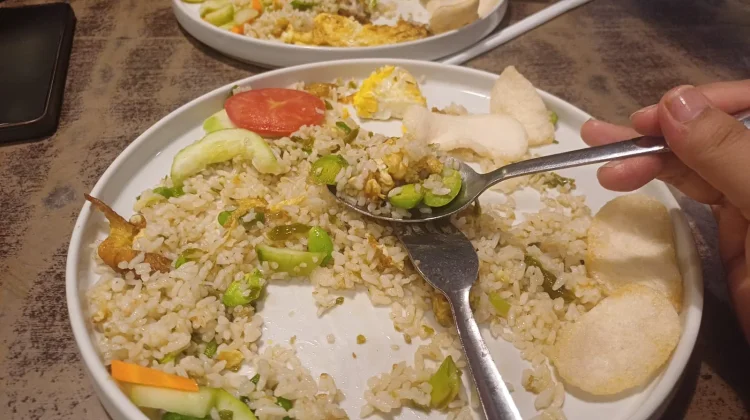 Nasi Goreng Petai Padang, Sajian Sederhana dengan Rasa Istimewa