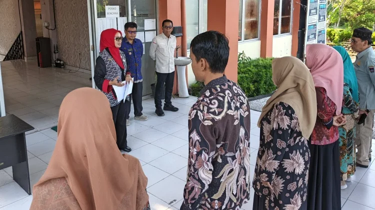 Pastikan Kehadiran ASN, Pemko Padang Sidak Kantor Camat
