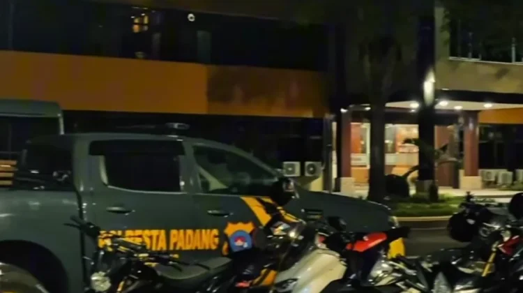 Polresta Padang Amankan Belasan Kendaraan Knalpot Brong