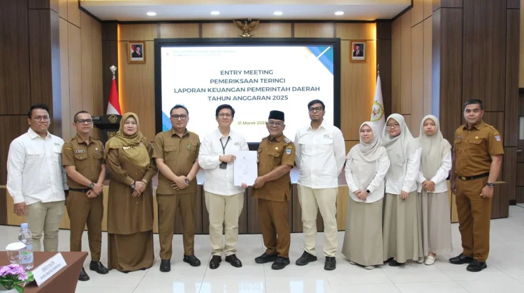 Pemkab Pasaman Barat Serahkan LKPD, Komitmen Transparan