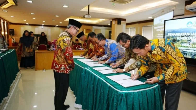 Penandatanganan Kinerja 2026 Unand Perkuat Akuntabilitas Institusi