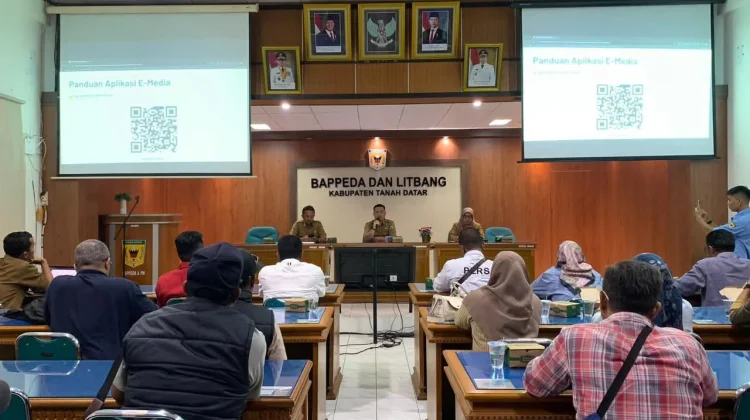 Kominfo Tanah Datar Luncurkan Aplikasi E-Media