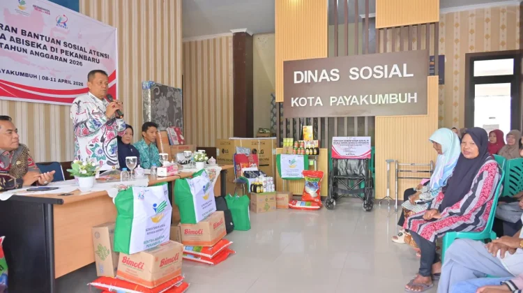 Pemko Payakumbuh salurkan bantuan ATENSI kepada PPKS