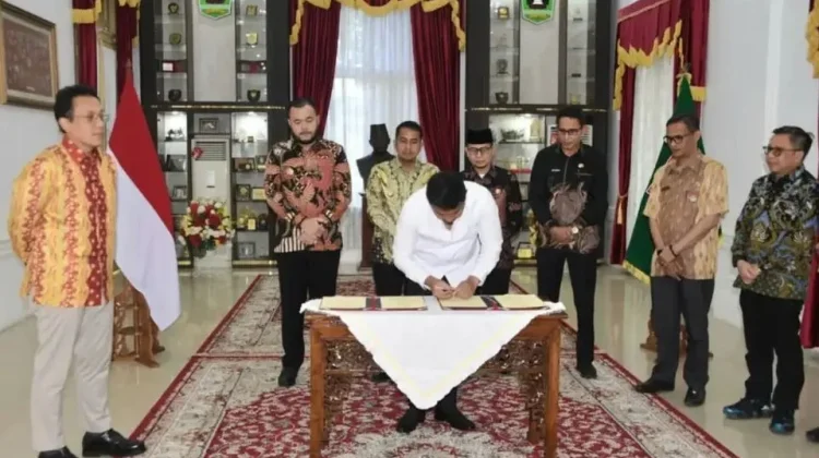 Pemko Padang Jalin Kerja Sama Pengolahan Sampah Jadi Energi Listrik