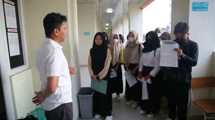 Peserta UTBK SNBT Diimbau Tidak Terlambat Ikuti Ujian