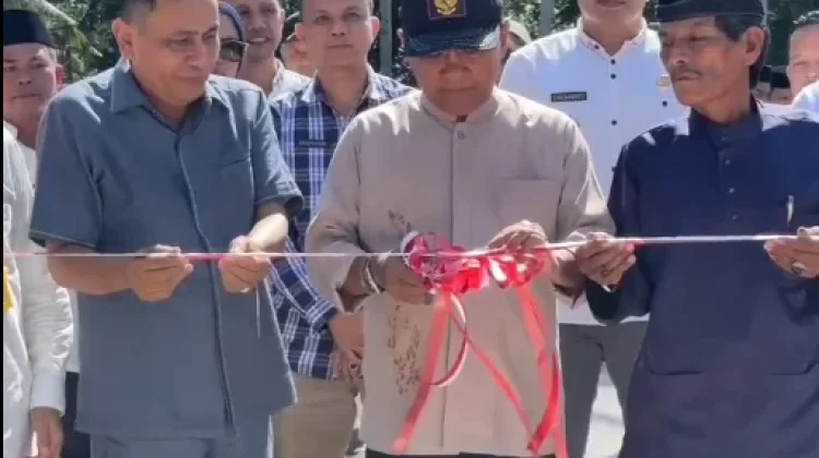 Bupati Padang Pariaman Resmikan Enam Jembatan
