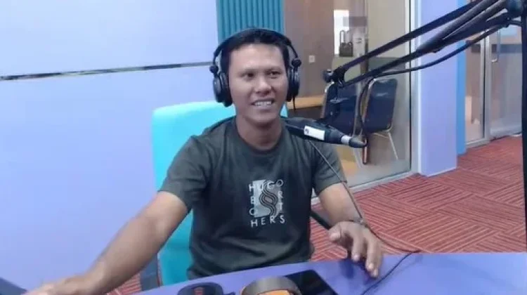 Gawes, Jalan Baru Hendra setelah 22 Tahun Jadi Perajin