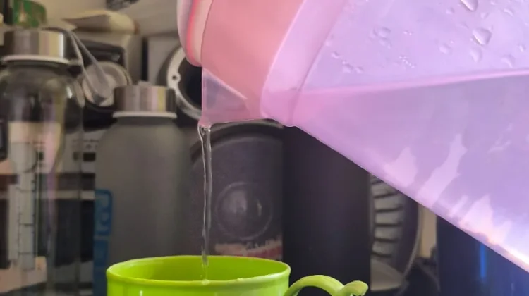 Perlukah Minum Air Hangat setelah Bangun Tidur