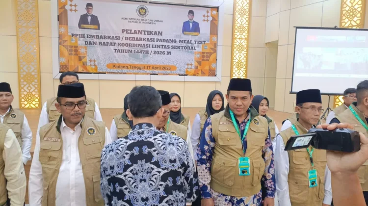PPIH Embarkasi Padang 1447 H Resmi Dilantik, Siap Layani Jemaah Haji