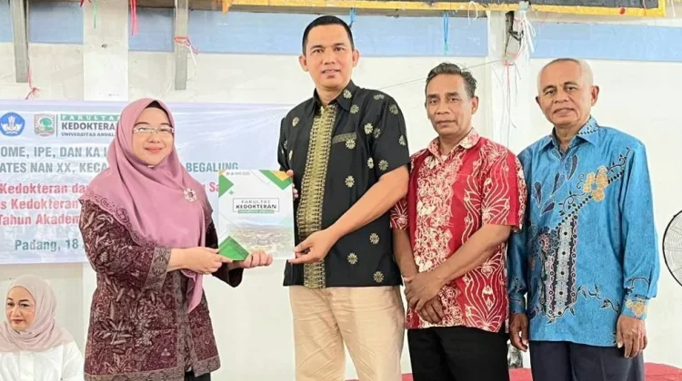 Mahasiswa FK Unand Laksanakan Kuliah Lapangan di Lubuk Begalung