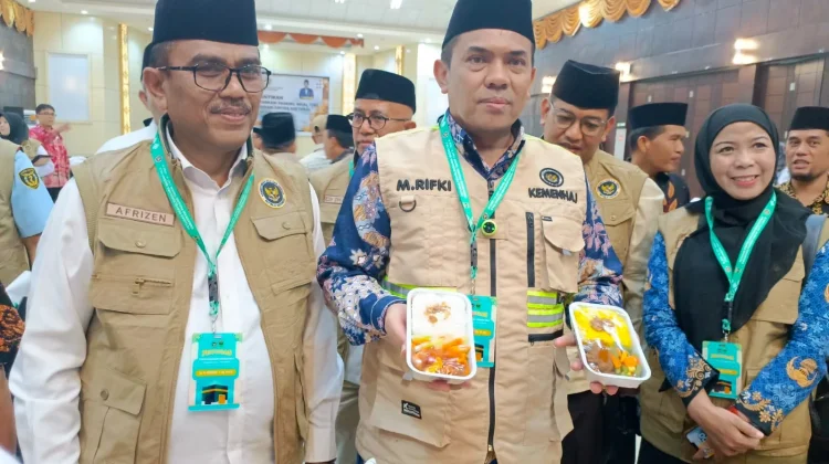 Rendang untuk Jemaah Haji Embarkasi Padang 2026