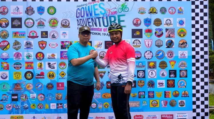 Bupati Kampar Dukung Pariwisata Padang Panjang Melalui Gowes Fun Adventure