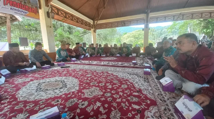 Pensiunan Padang Panjang Jaga Kualitas Hidup