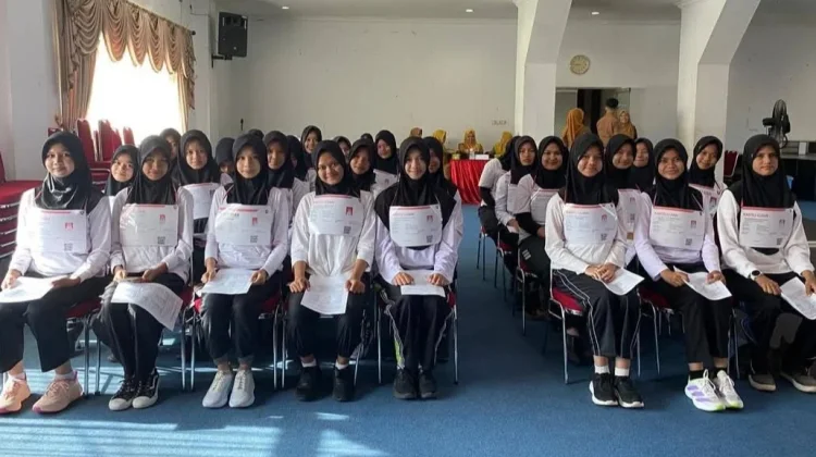 Seleksi Paskibraka Pasbar Berlanjut, Peserta Jalani Tes Kesehatan dan Parade