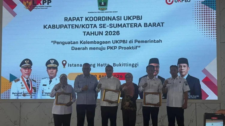 Pemko Payakumbuh Terima Penghargaan Indeks Tata Kelola Pengadaan