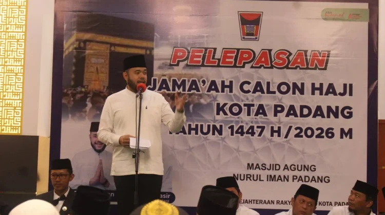 Pemko Padang Lepas Keberangkatan CJH Kloter Pertama