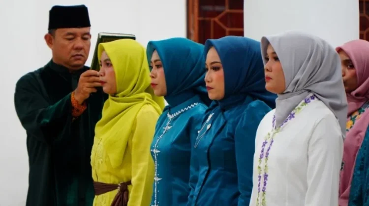 Siap Mengabdi, 33 Lulusan Ners Universitas Andalas Resmi Dilantik