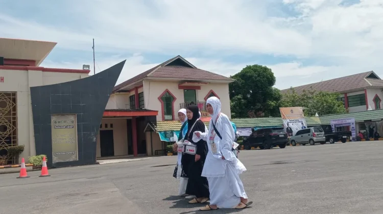 CJH Kloter Pertama Embarkasi Padang Diberangkatkan Dini Hari Nanti