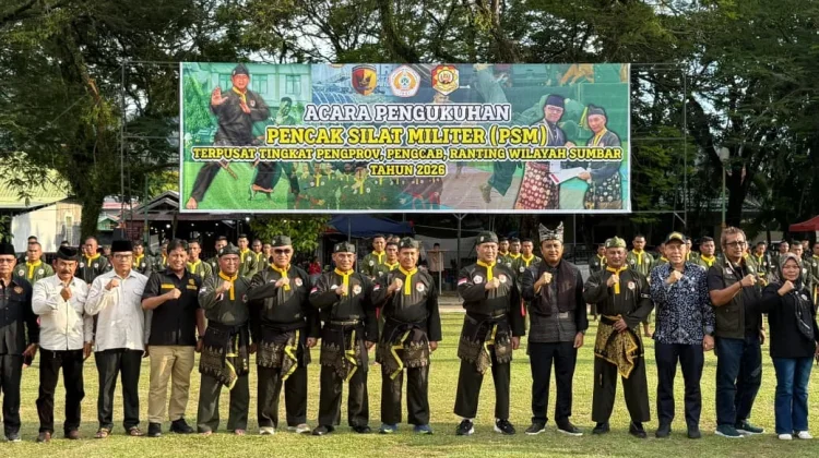 Pangdam XX/Tuanku Imam Bonjol Kukuhkan Pencak Silat Militer