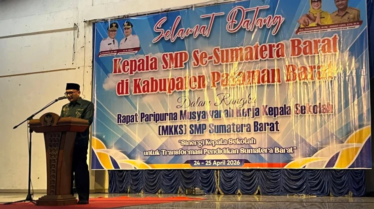 Pasbar Gelar Paripurna MKKS SMP se-Sumbar