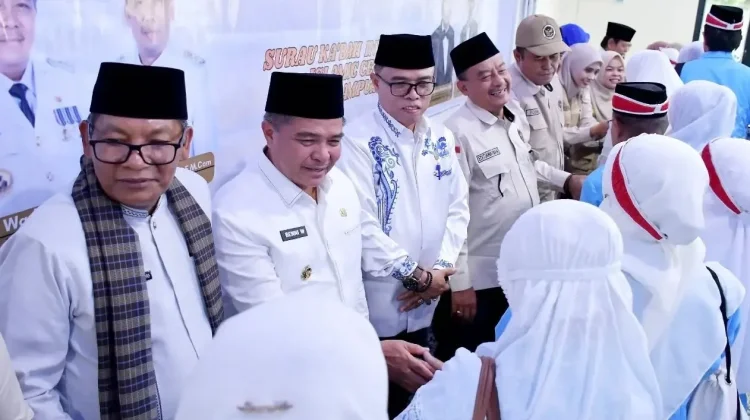 Pemkab Agam Lepas Keberangkatan 336 CJH ke Tanah Suci