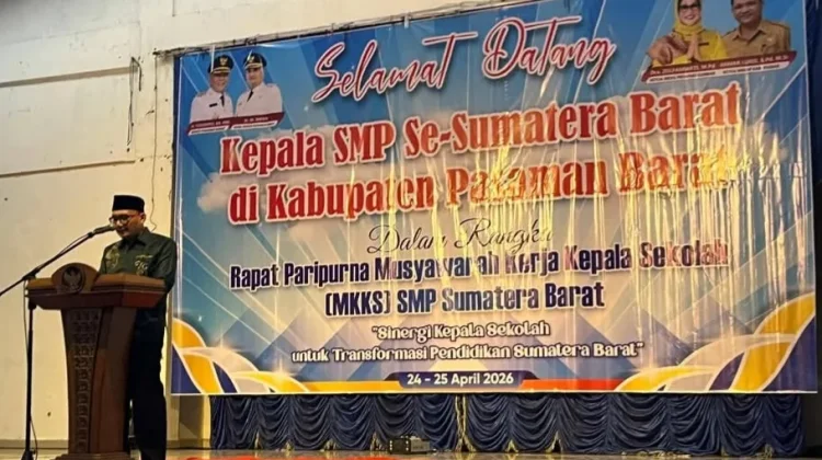 Sekda Pasaman Barat Buka Musyawarah Kerja Kepala Sekolah SMP se-Sumbar