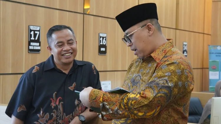 Sidak di MPP, Wako Padang Panjang Tegaskan Disiplin ASN