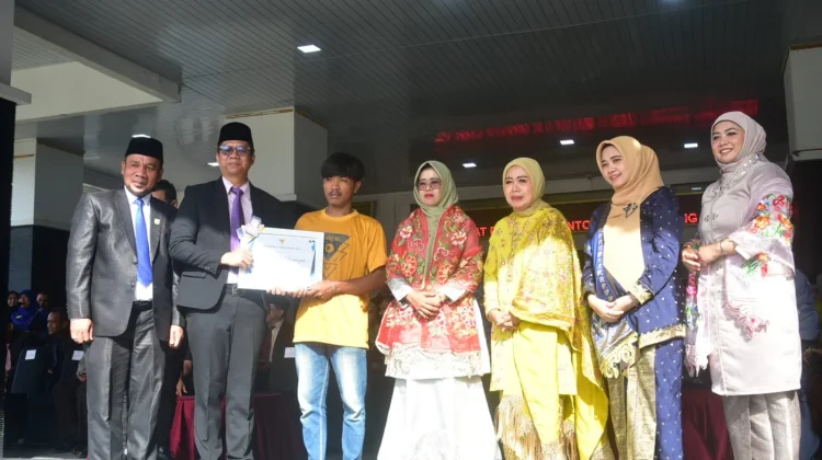 Selamatkan Lansia Nyaris Hanyut, Pemuda di Padang Pariaman Diapresiasi