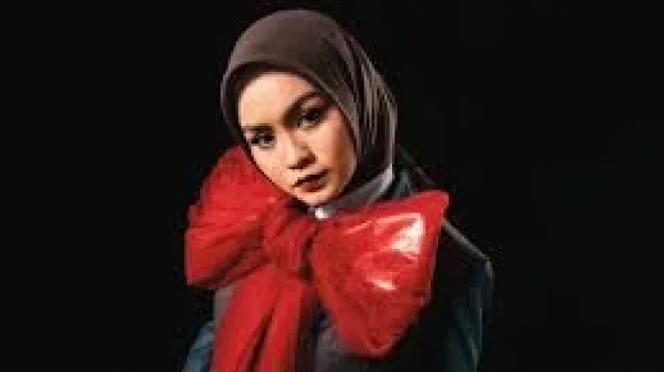 Salma Salsabil Rilis Lagu “Hatchu!!”