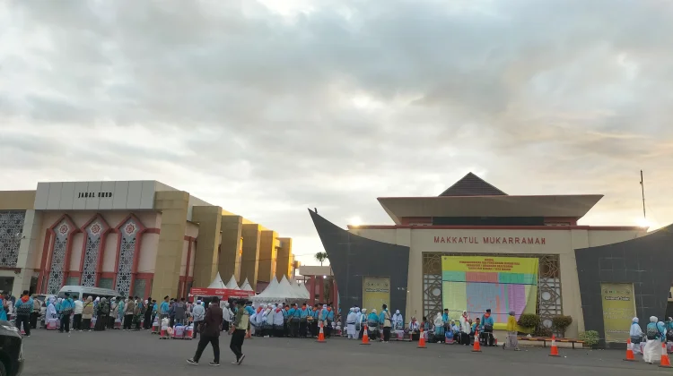 Tiga Jemaah Haji Kloter 11 Embarkasi Padang 2026, Batal Berangkat ke Tanah Suci