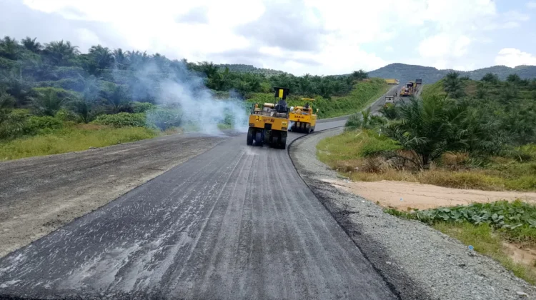 Jalan Solsel-Dharmasraya Tersambung Tahun Ini, Anggaran dari Pusat Rp 65 Miliar