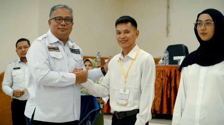 Pelatihan Kue Tampah Dorong UMKM Solok Selatan Naik Kelas