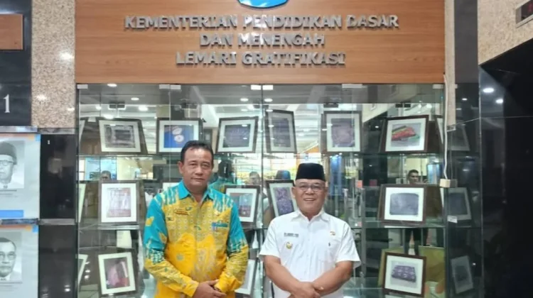 Bupati Pasbar Usulkan Revitalisasi dan 59 Sekolah Terintegritas