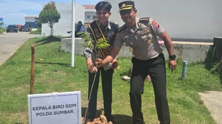 Polda Sumbar Tanam Ribuan Pohon Peringati Hardiknas 2026