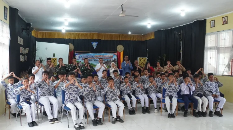 Pelajar di Padang Panjang Diajak agar Selalu Disiplin dan Tekun
