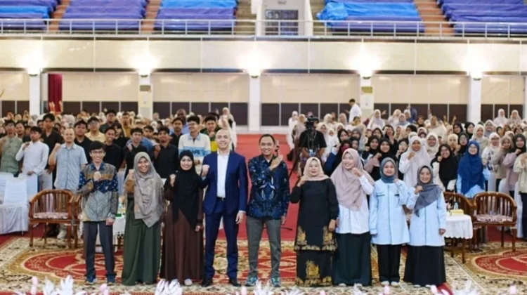 Unand Bekali Wisudawan Hadapi Tantangan Dunia Kerja Digital