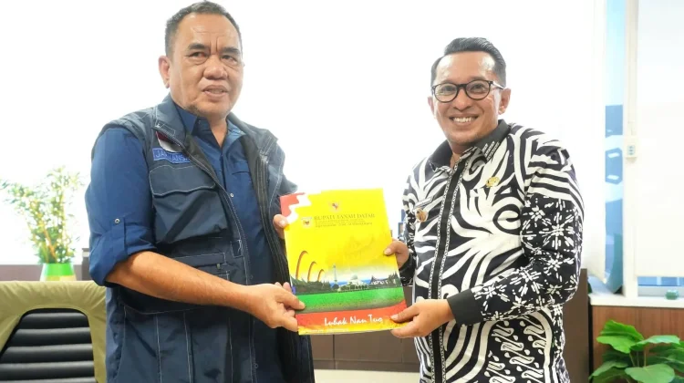 Dorong Percepatan Huntap Pascabencana, Bupati Eka Putra Sambangi BNPB