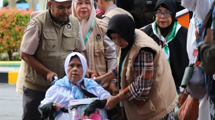Pemberangkatan Haji Gelombang II dari Embarkasi Padang, Jemaah Langsung ke Jeddah
